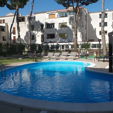 Paradiso Hotel 4*