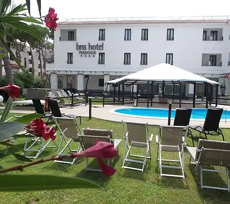 Hotel Bns Francisco Baia Domizia