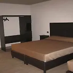 فندق Hotel Paradiso