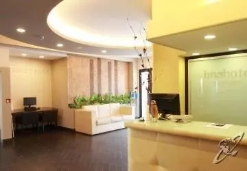 فندق Paradiso 4*