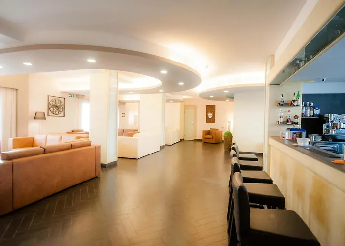 Bns Francisco Отель